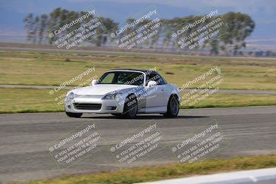 media/Mar-30-2025-Speed Ventures (Sun) [[39e6b1441d]]/Yellow/Front Straight/